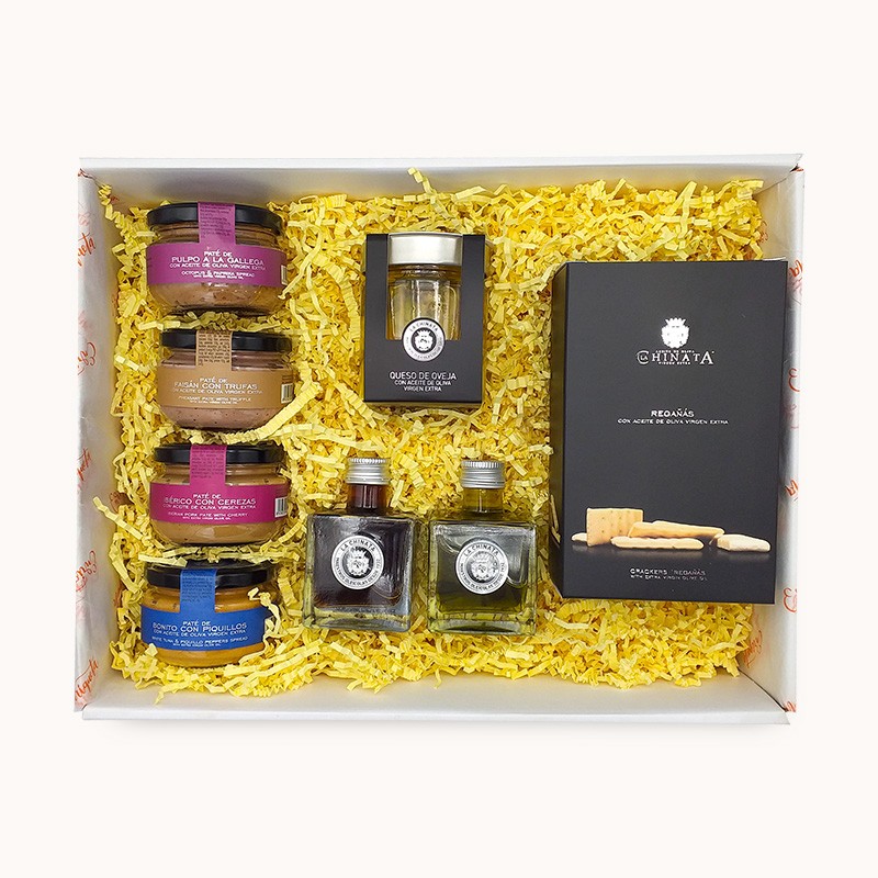 Cesta Gourmet con Productos La Chinata image number null